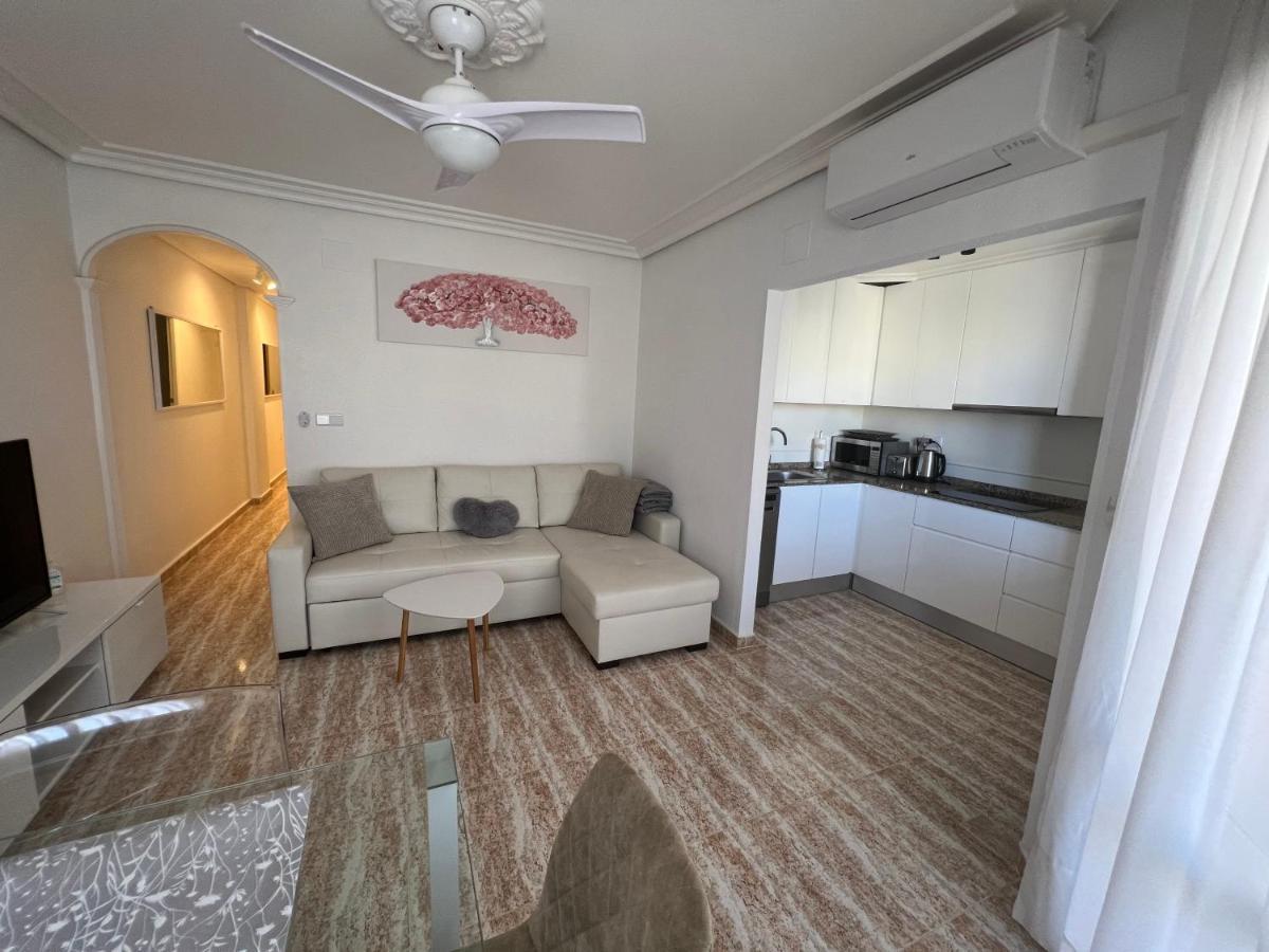 Apartamento Lima & Apartamento Leo Torre La Mata Exterior foto